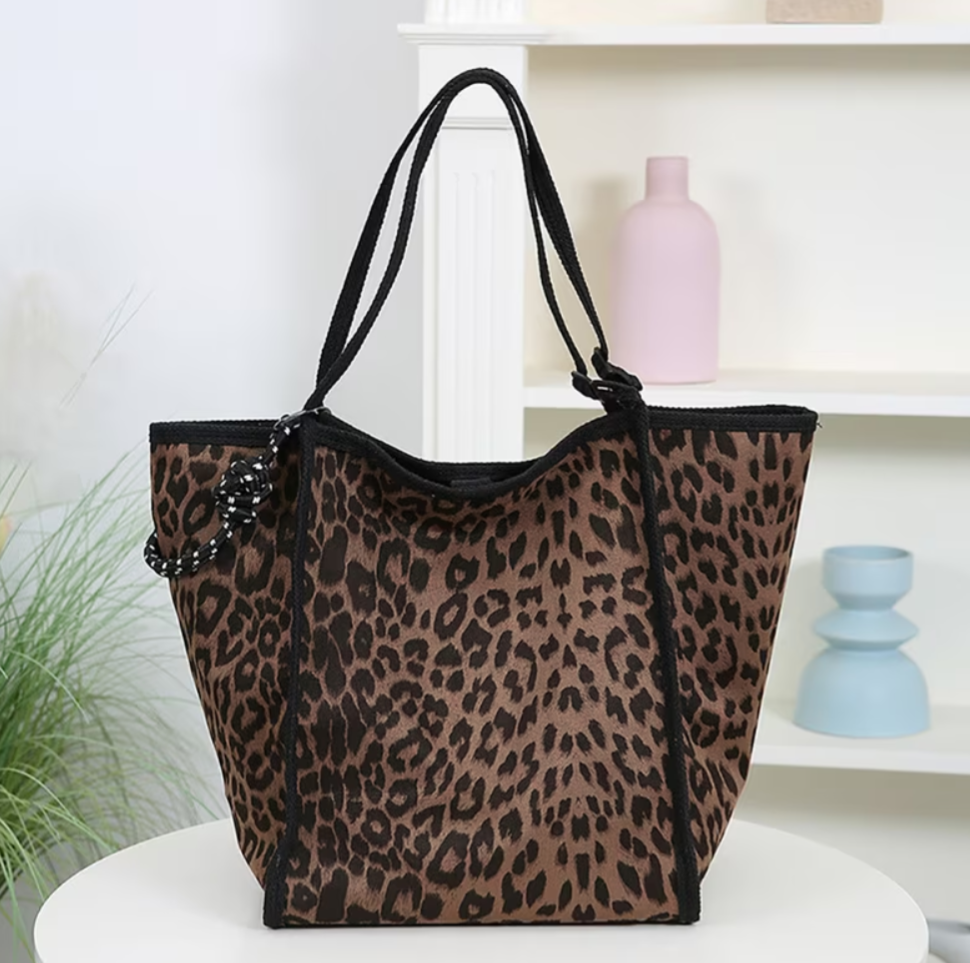 Large Capacity Shoulder Bag