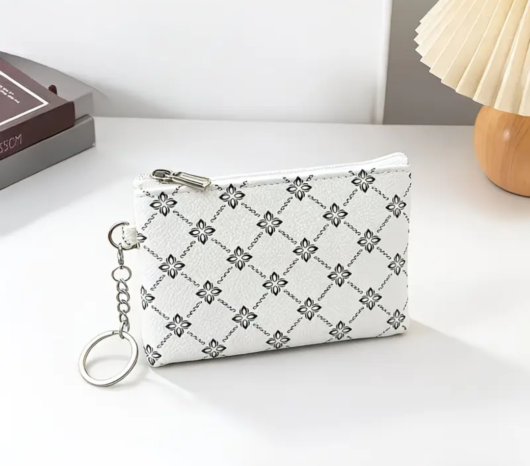 Fashionable Printed Key-attached Coin Purse, Suitable for Daily Outings