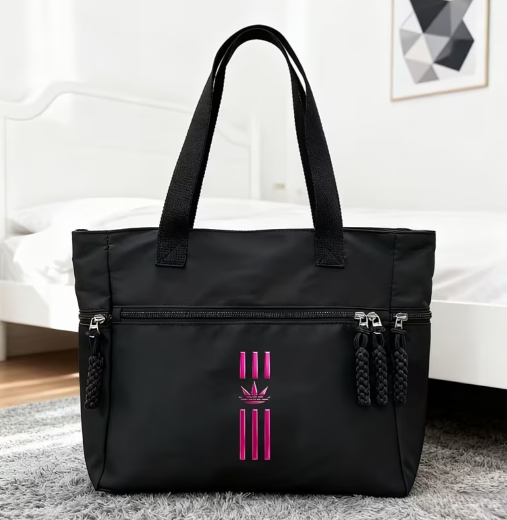 Clover Stripe Print Tote Bag